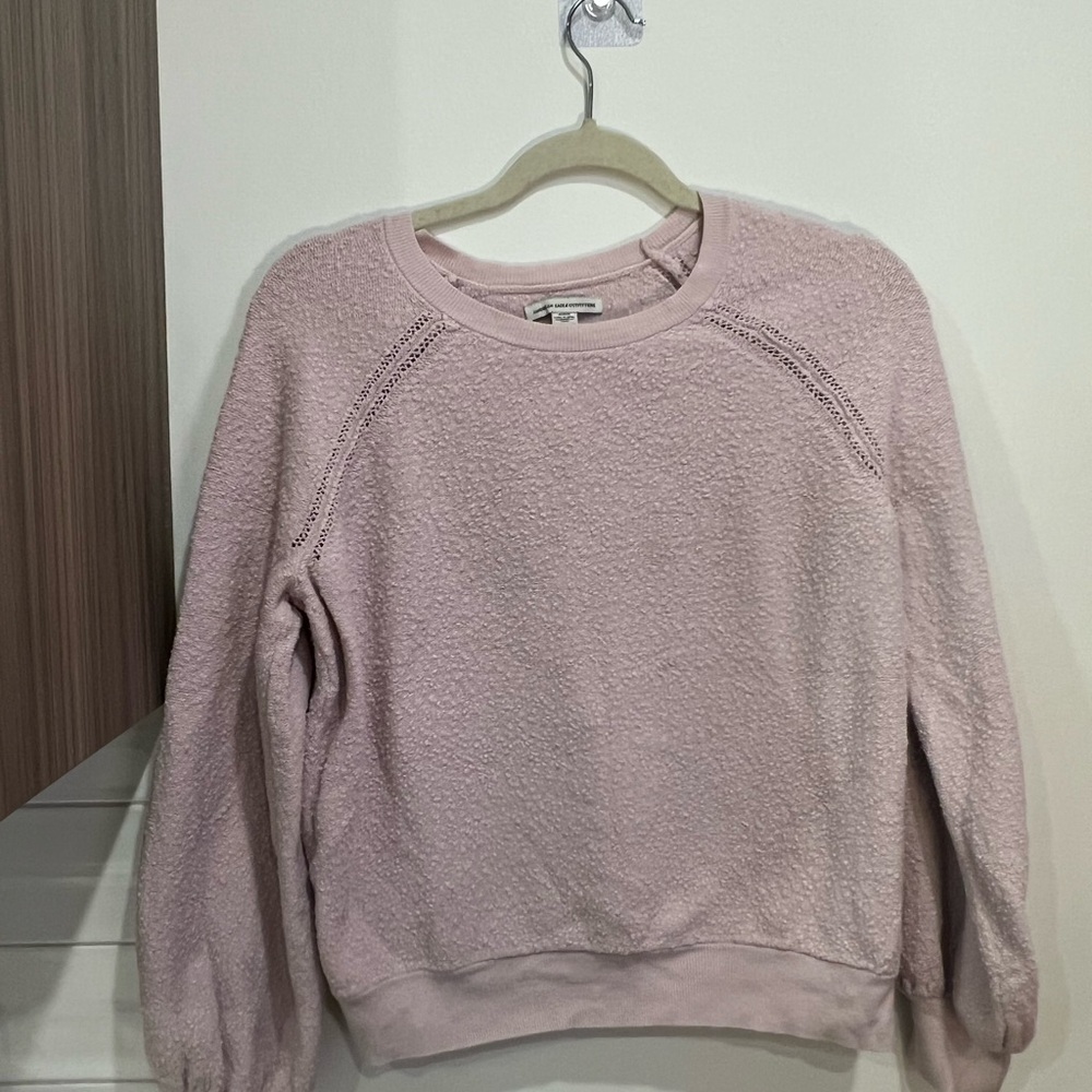 American Eagle Outfitters Light Pink Crew Neck Sweater